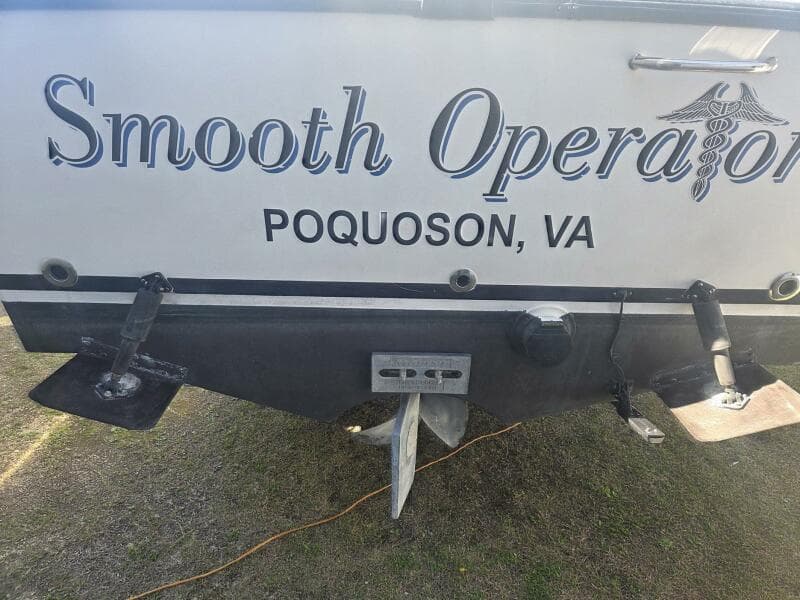 2008 True World Marine TE2810