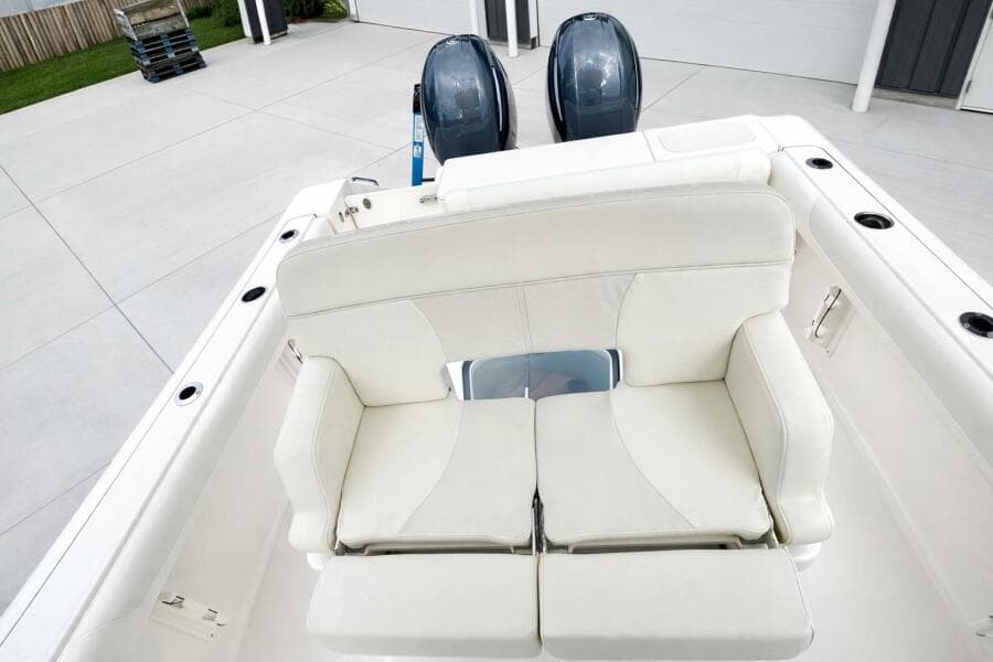 2017 Pursuit C 260 Center Console