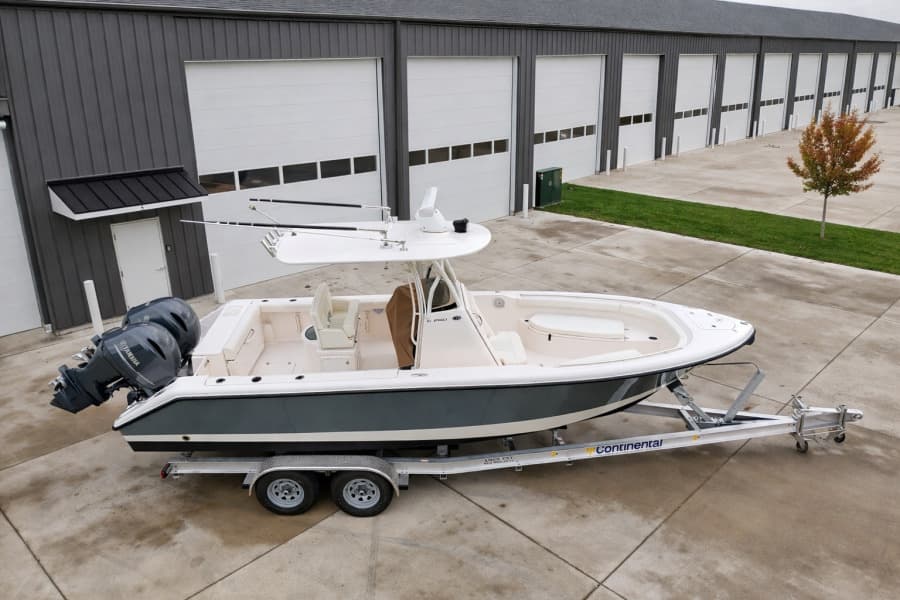 2017 Pursuit C 260 Center Console