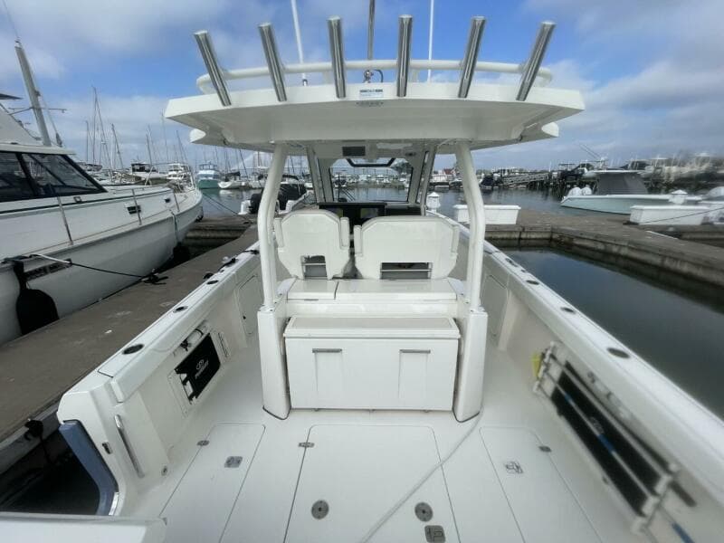 2021 Pursuit S 328 Sport