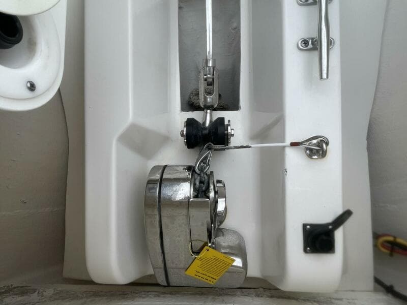 2021 Pursuit S 328 Sport