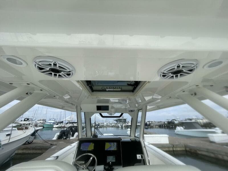 2021 Pursuit S 328 Sport