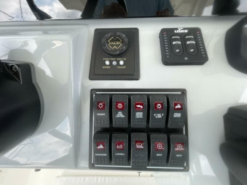 2021 Pursuit S 328 Sport