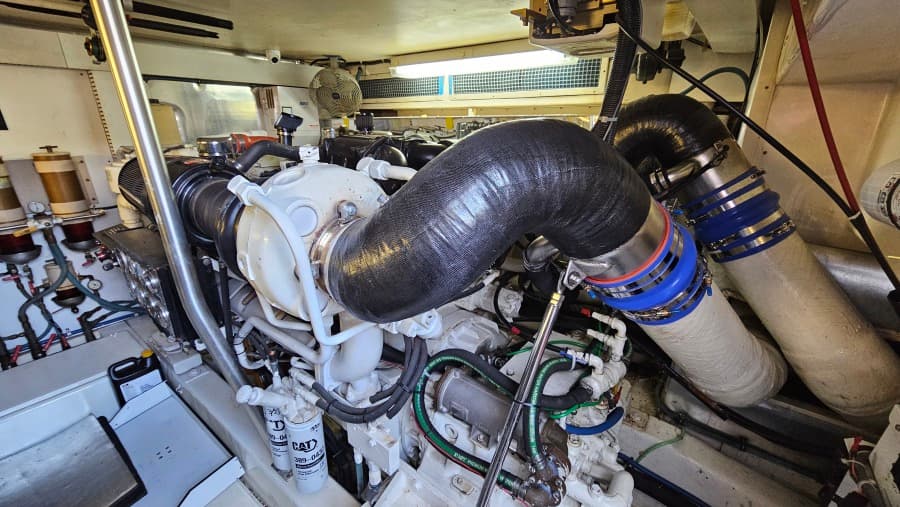 2000 Ocean Yachts 70 SUPER SPORT