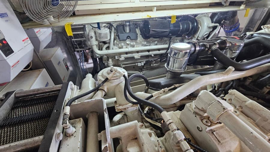 2000 Ocean Yachts 70 SUPER SPORT