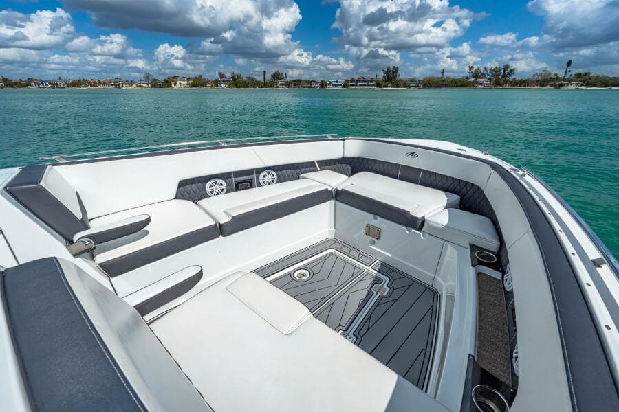 2023 Monterey 385 SS