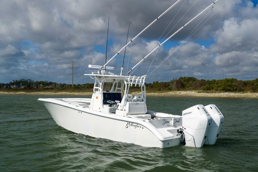 2014 Yellowfin 32 Offshore