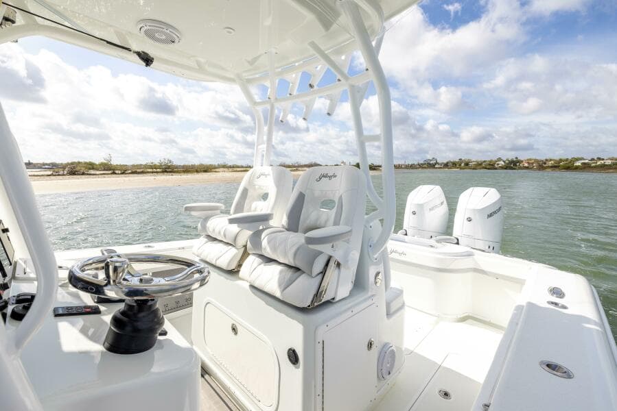 2014 Yellowfin 32 Offshore