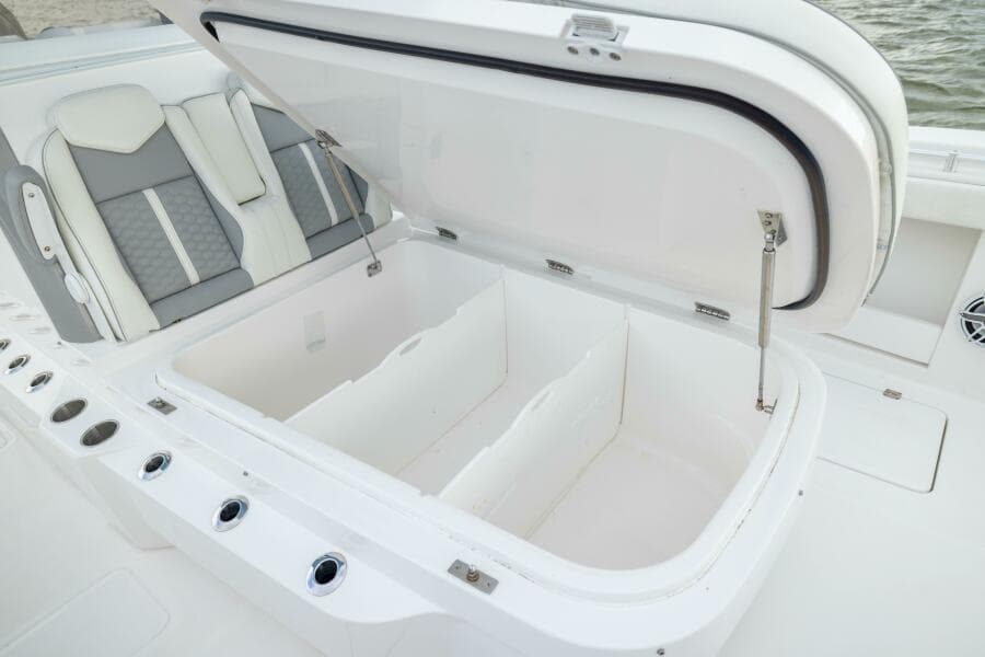 2024 Invincible 35’ Catamaran