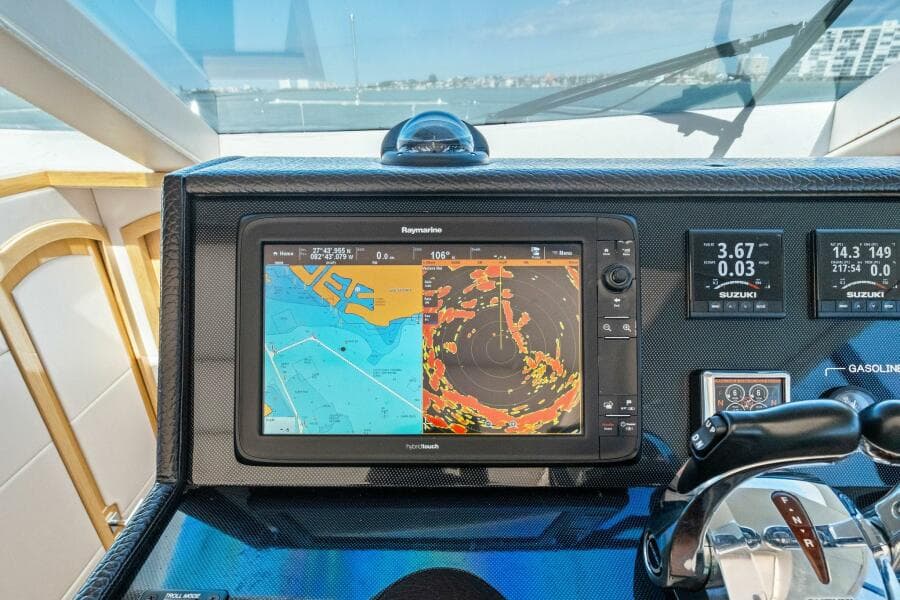 2018 Outboard Express Catamaran 47