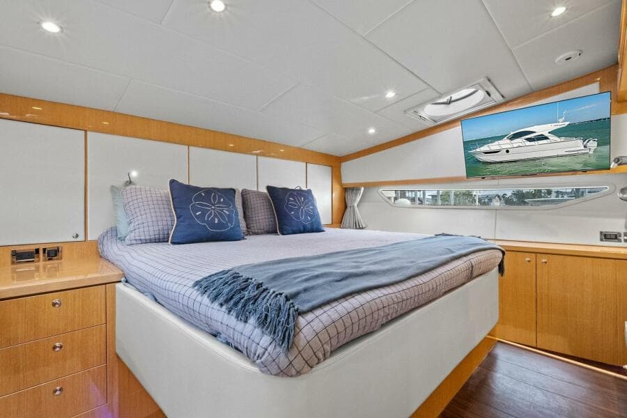 2018 Outboard Express Catamaran 47