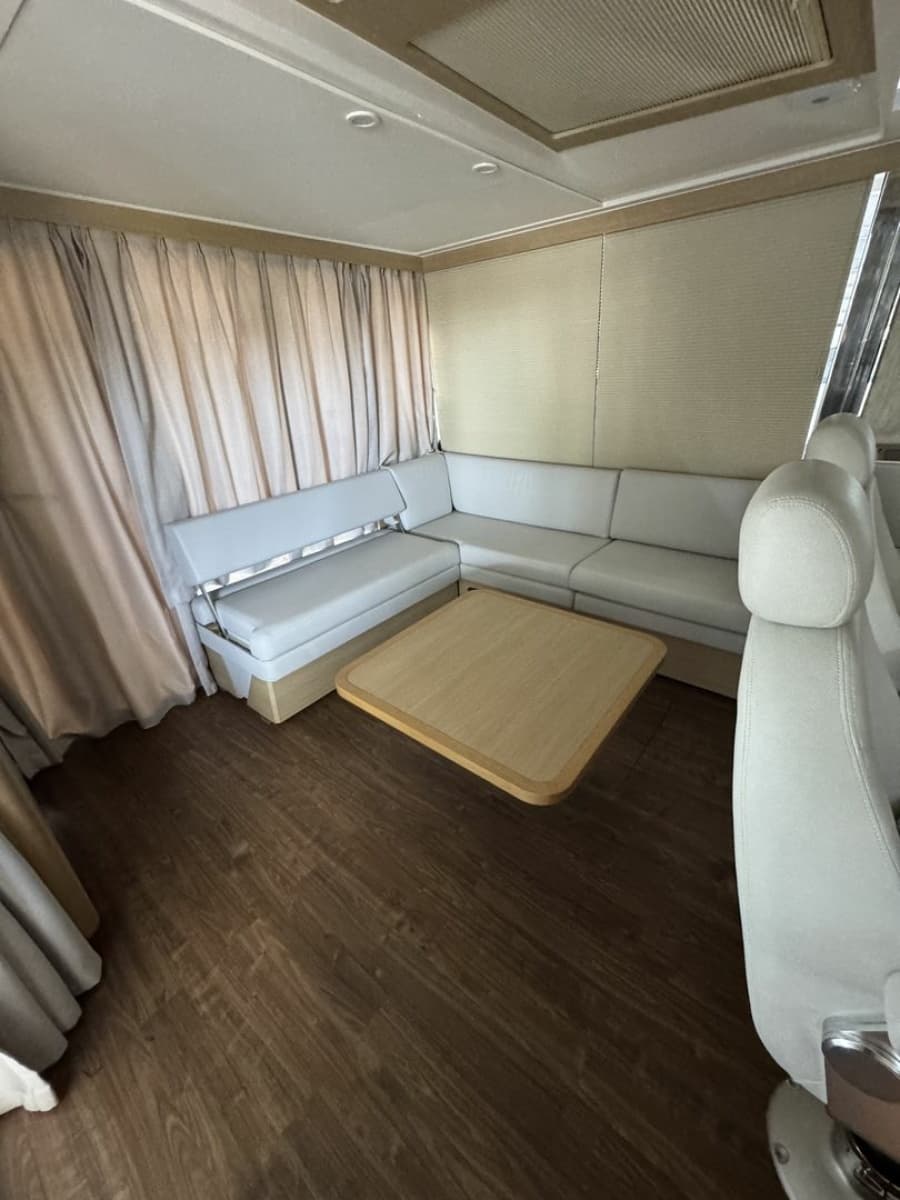 2024 Aquila 54 Yacht