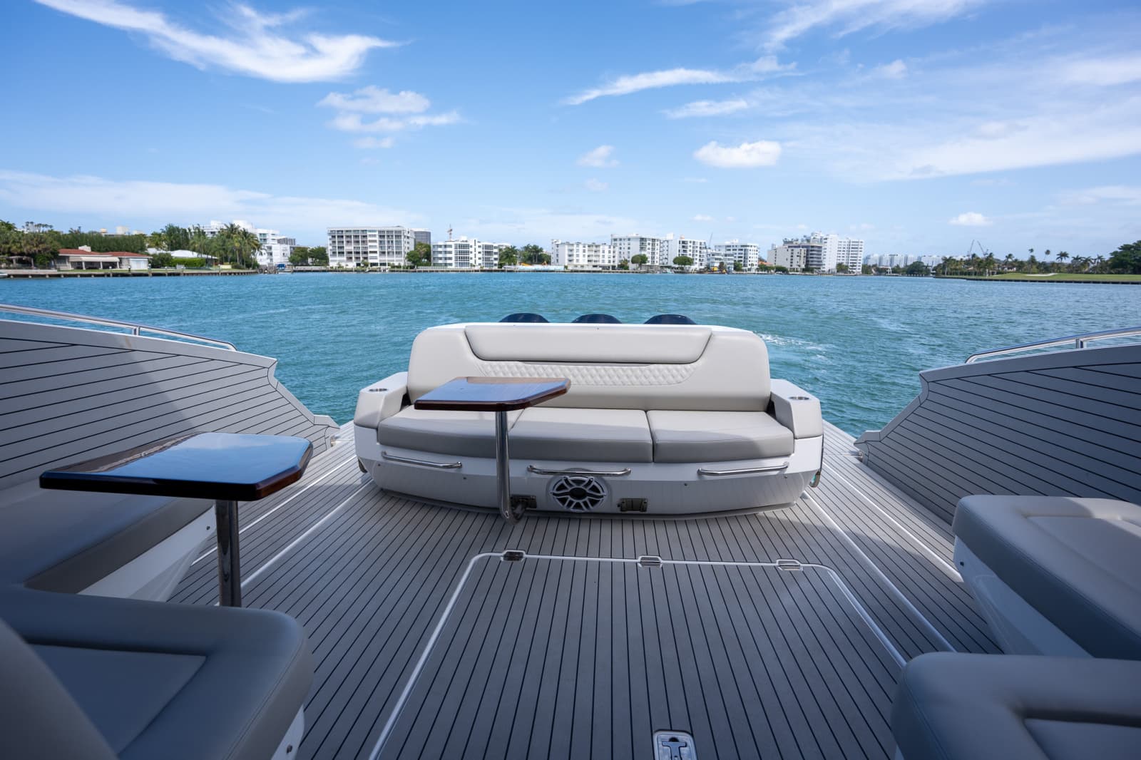 2024 Cruisers Yachts 50 GLS - Photo 29