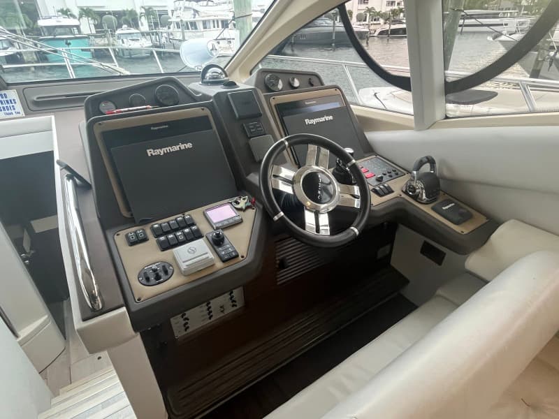 2015 Azimut 54 FLY
