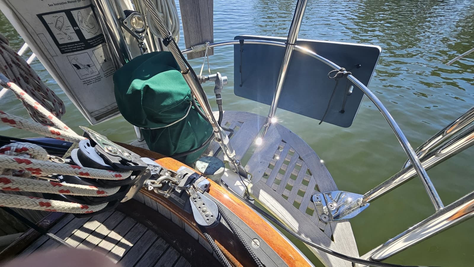 1985 Hans Christian 33T