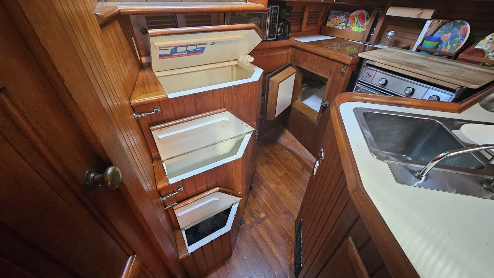 1985 Hans Christian 33T