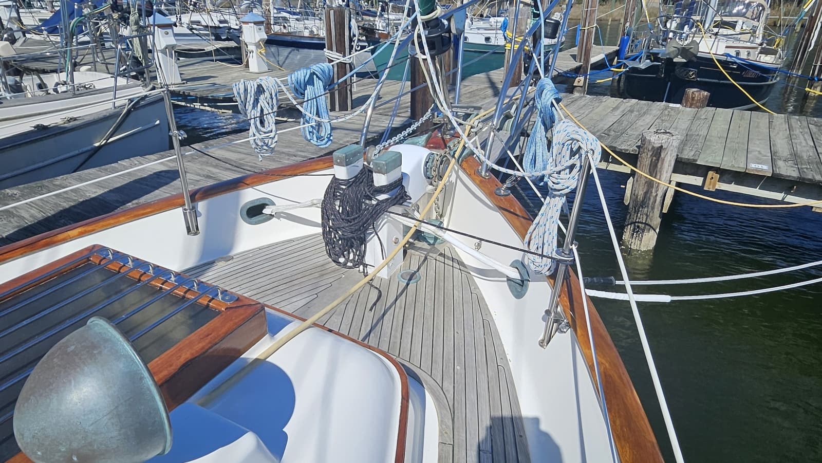 1985 Hans Christian 33T