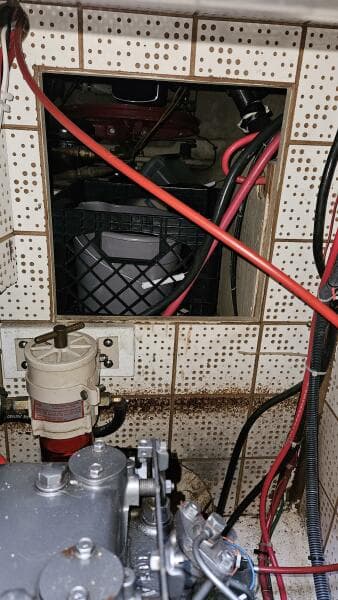 1985 Hans Christian 33T