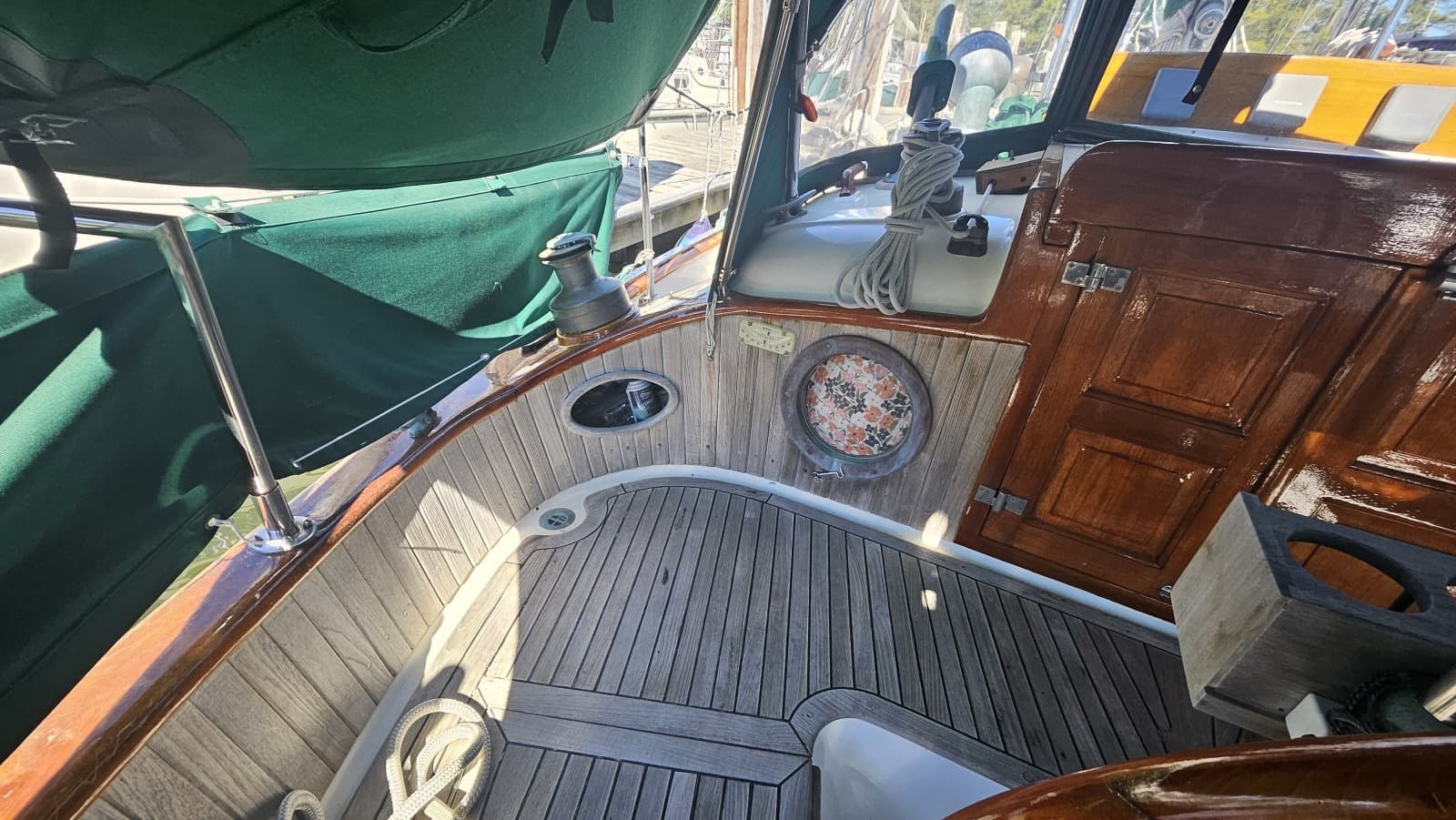 1985 Hans Christian 33T