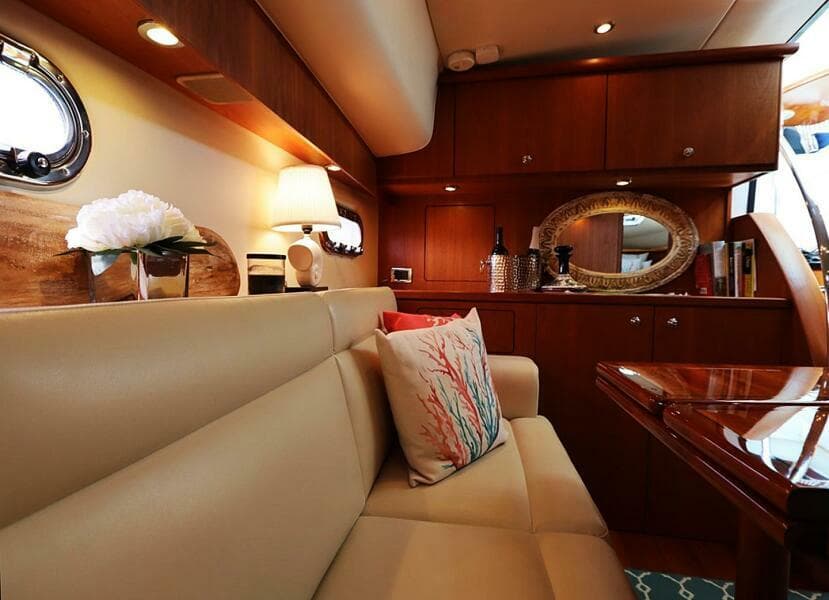 2009 Tiara Yachts Sovran 4300 - Photo 42