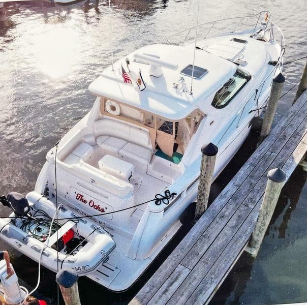 2009 Tiara Yachts Sovran 4300 - Photo 24