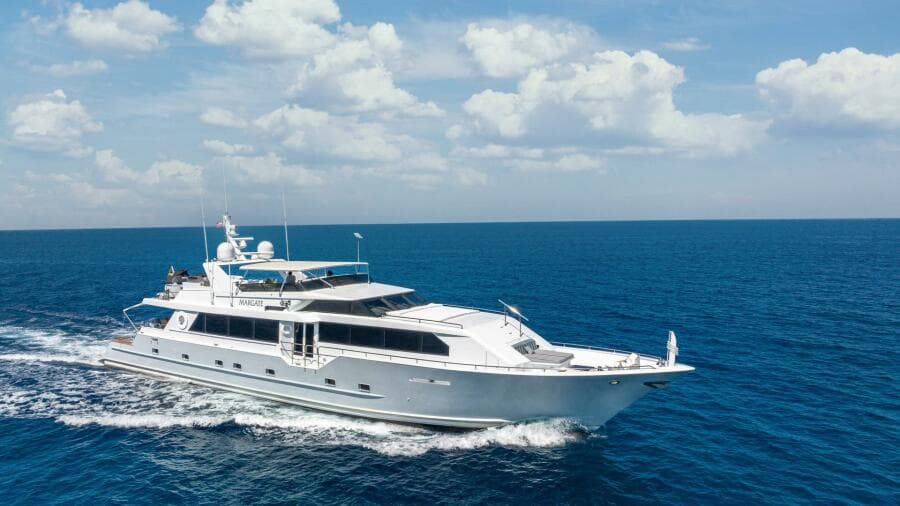 1997 Broward Raised Pilothouse