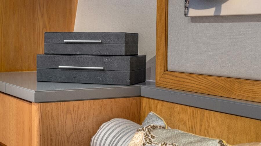 1997 Broward Raised Pilothouse