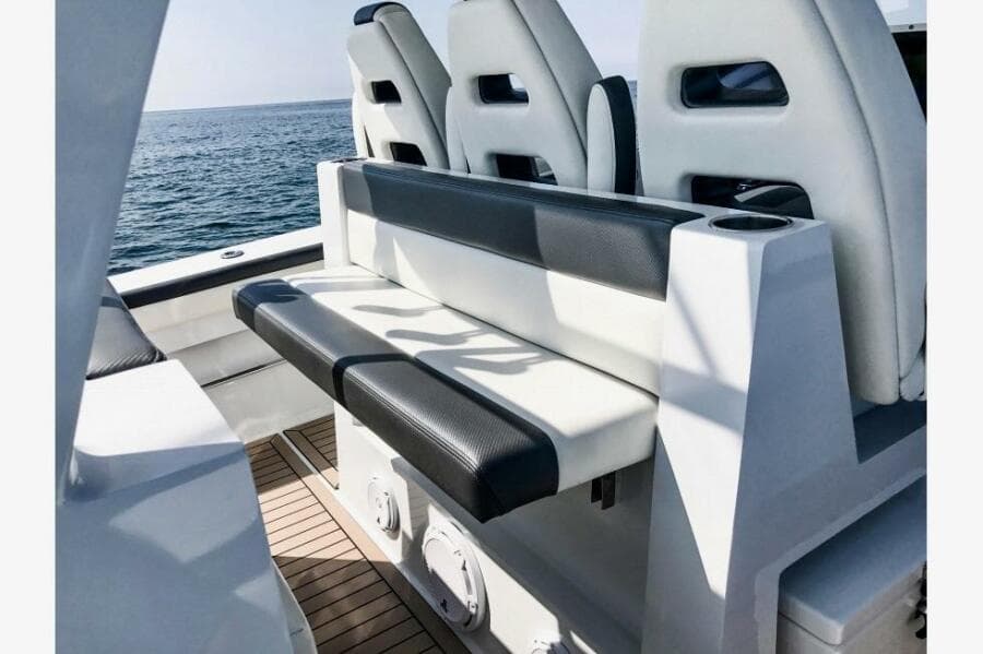 Metal Shark 42 - Pretty Work -