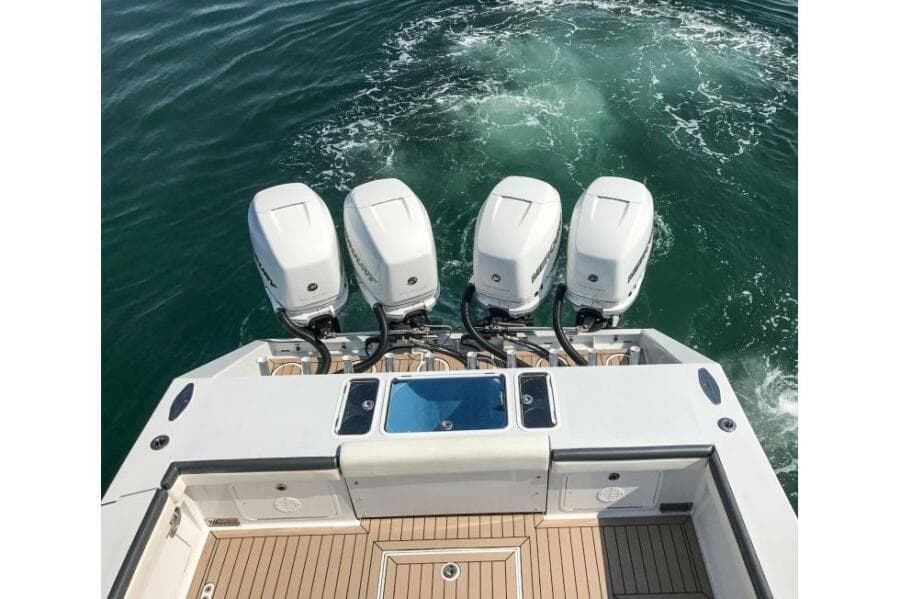 Metal Shark 42 - Pretty Work -