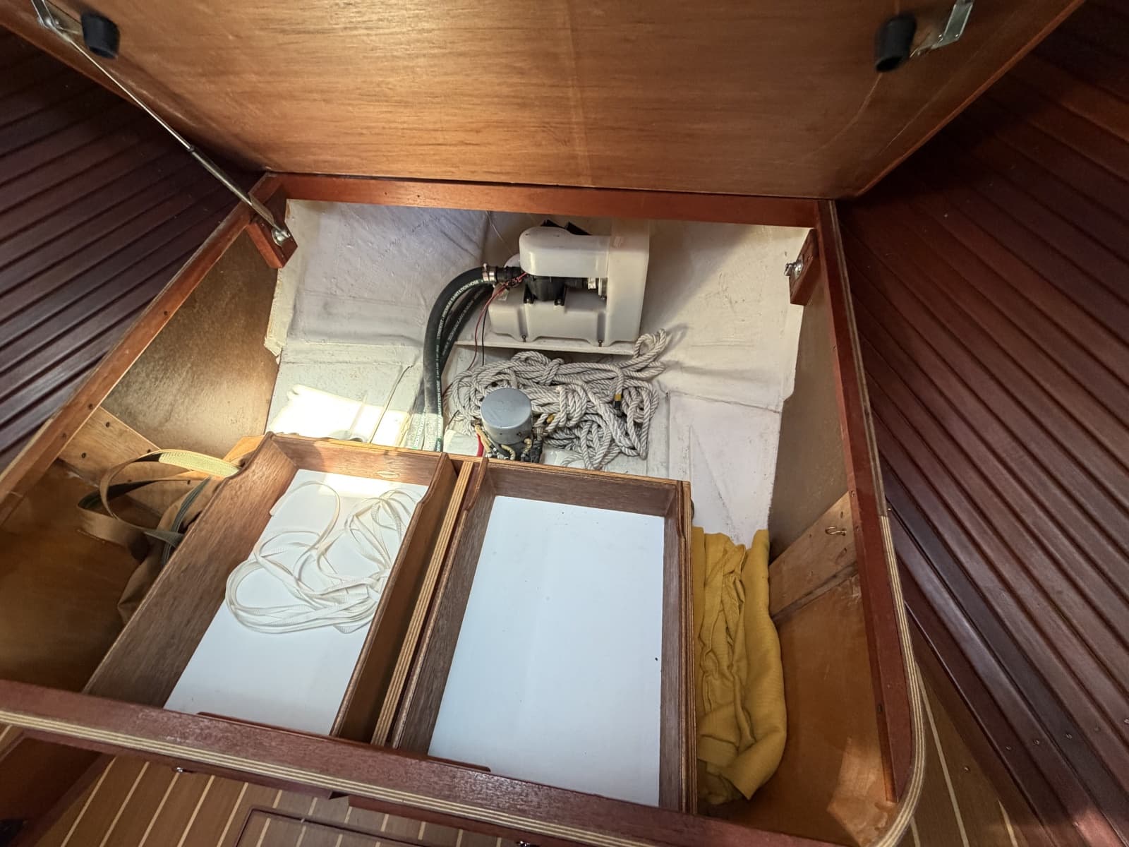 2003 Legacy Express - Photo 29