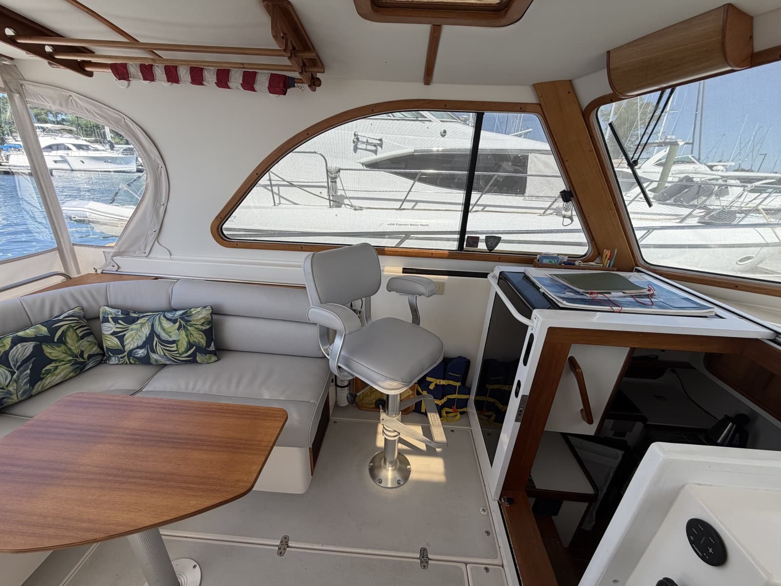 2003 Legacy Express - Photo 14