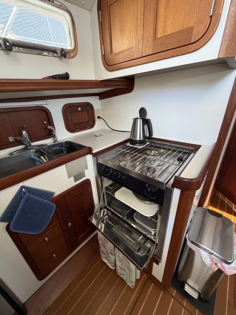 2003 Legacy Express - Photo 21