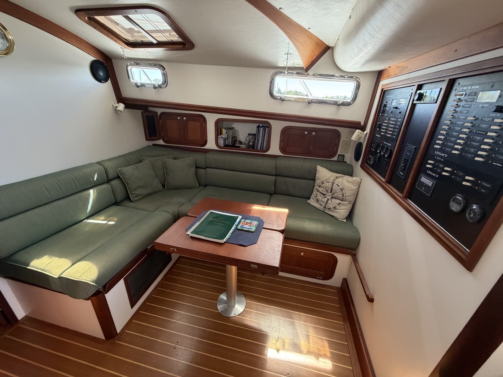 2003 Legacy Express - Photo 23