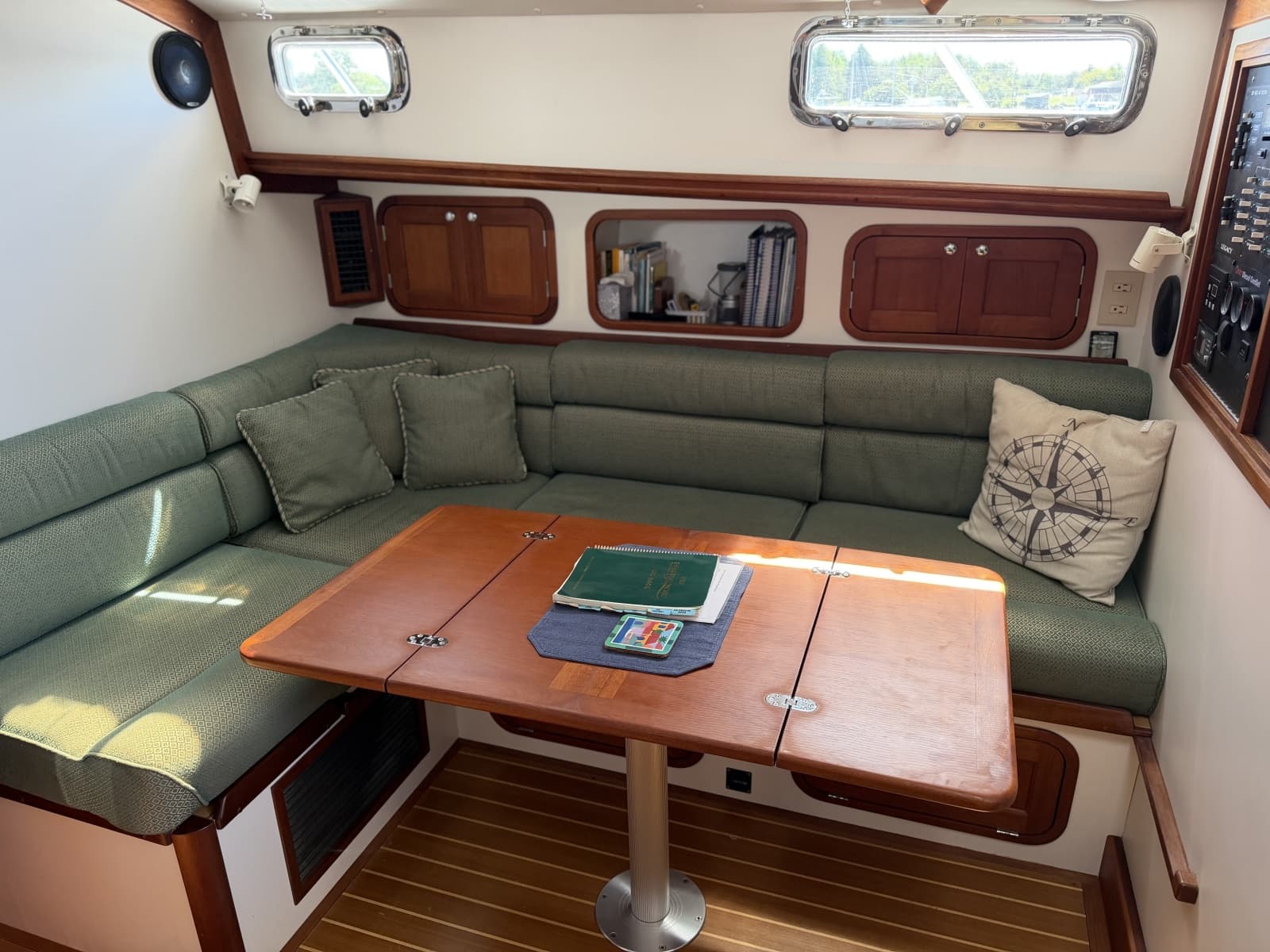2003 Legacy Express - Photo 24