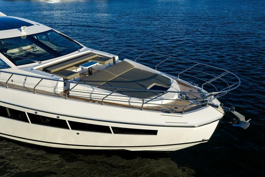 2019 Azimut S7