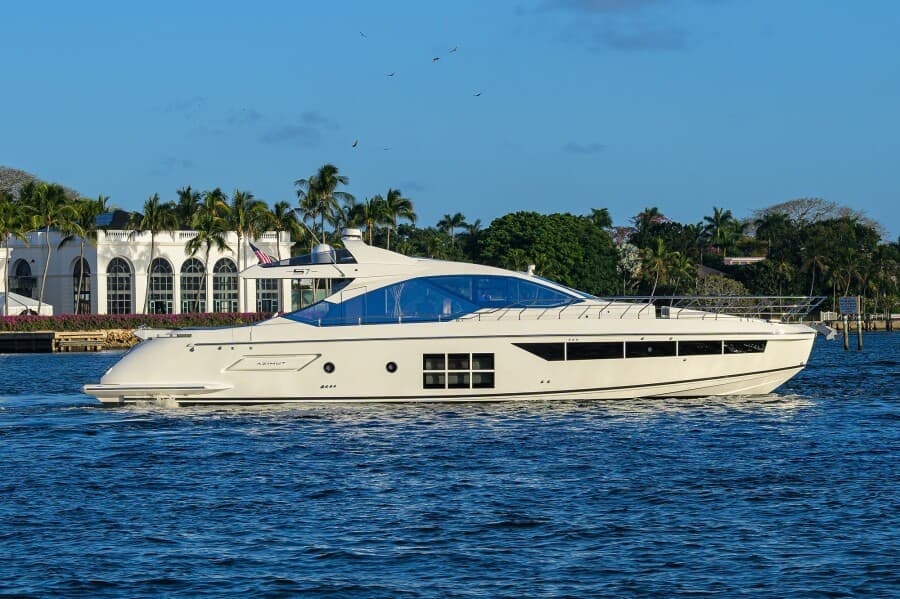 2019 Azimut S7