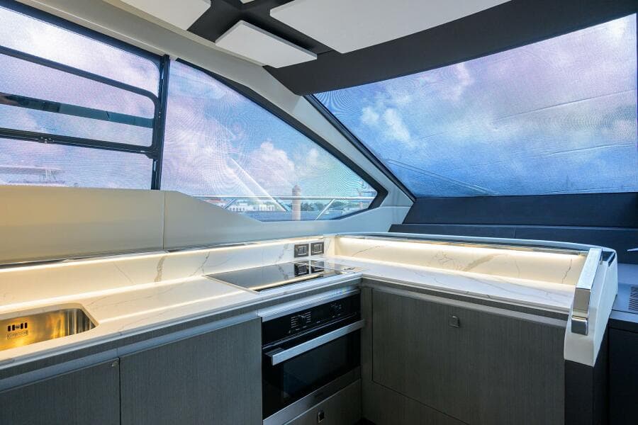 2019 Azimut S7