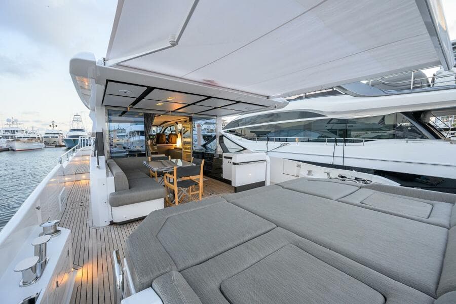 2019 Azimut S7