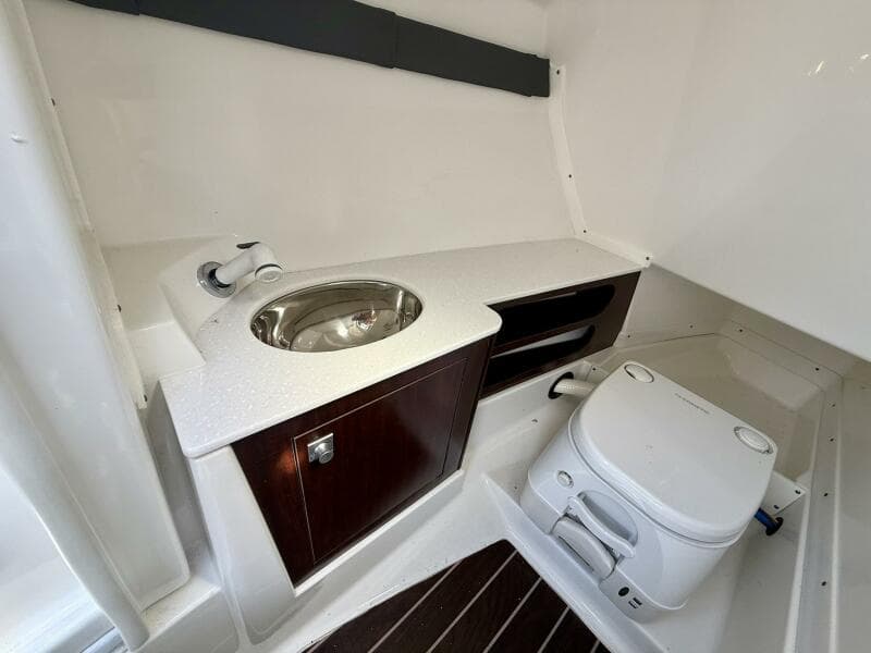 2020 Monterey 29 305SSD