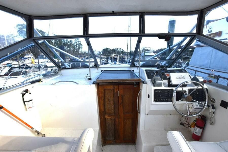 1987 Luhrs Alura