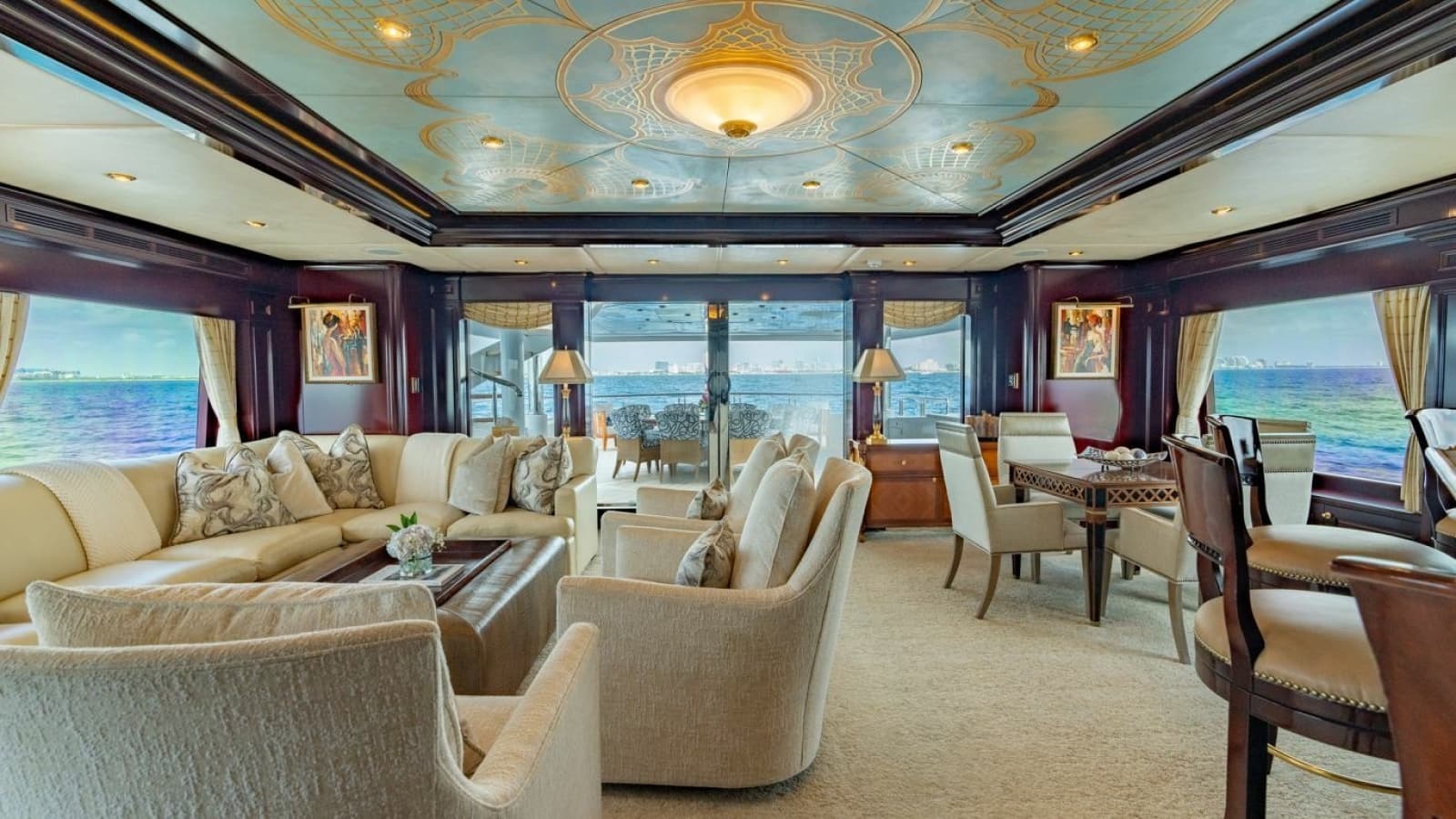2006 Trinity Yachts Tri-Deck MY - Photo 8