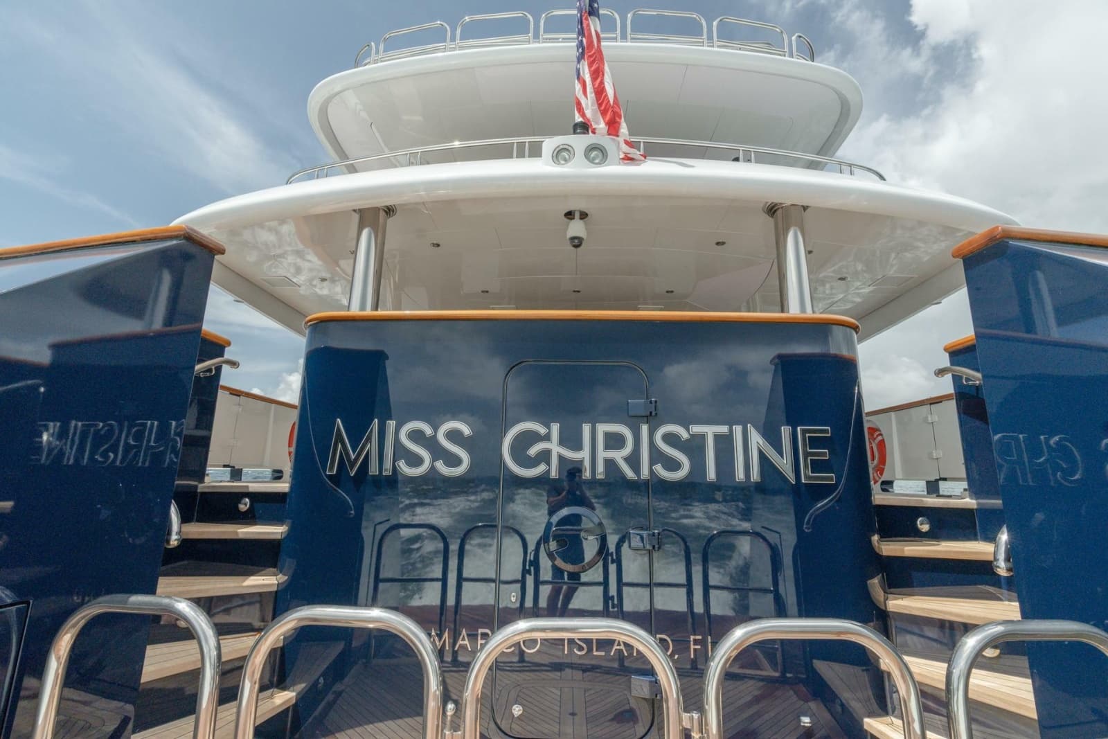 2006 Trinity Yachts Tri-Deck MY - Photo 29