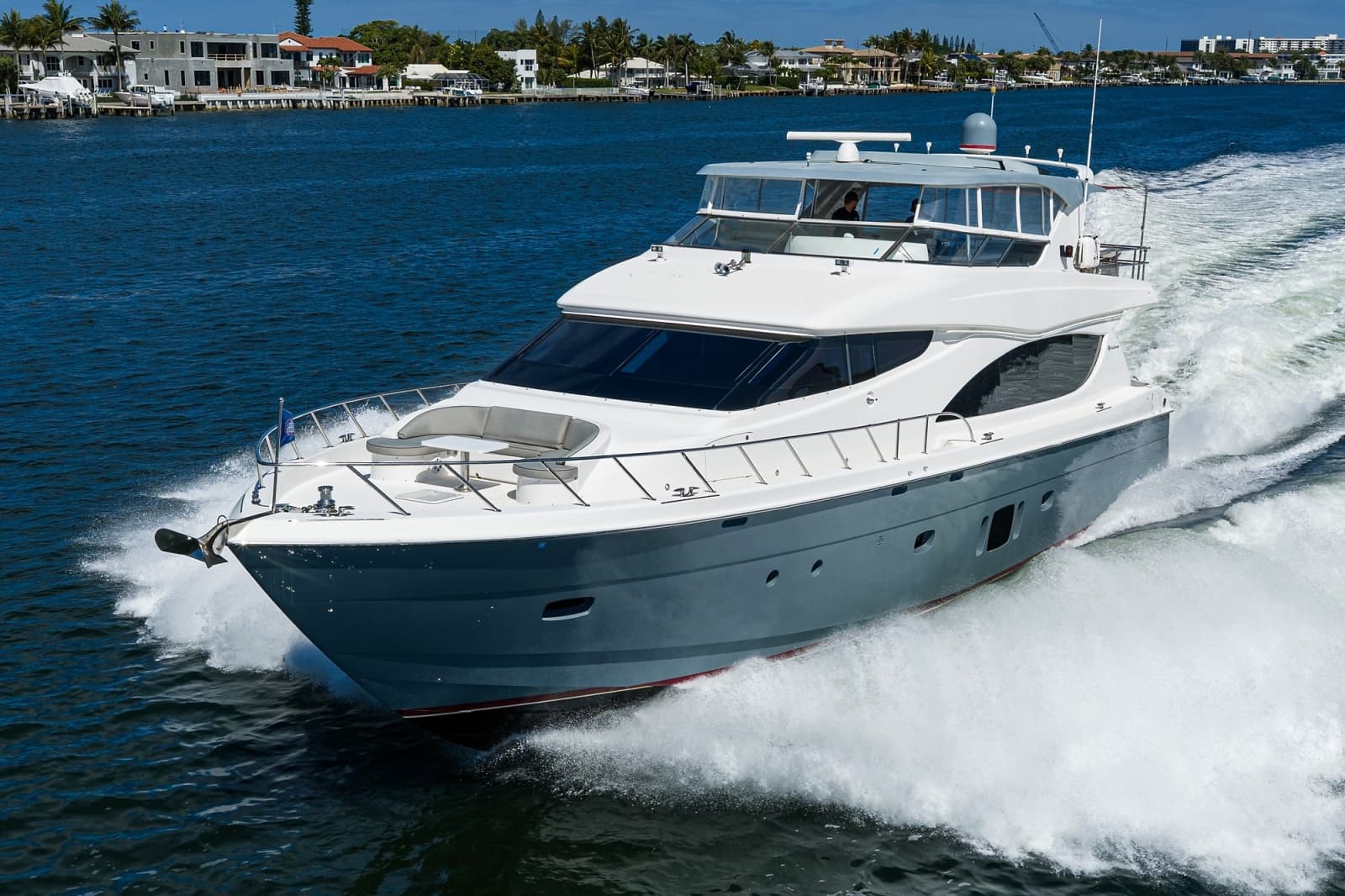 2013 Hatteras 80 Motor Yacht - Photo 82