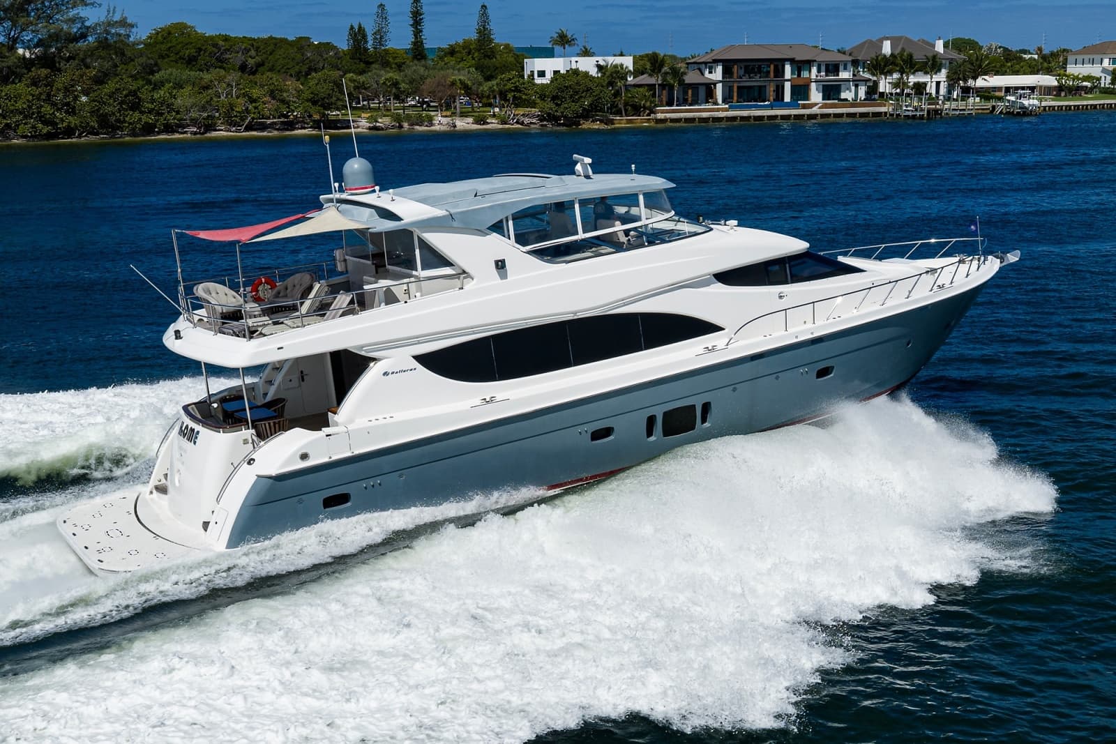 2013 Hatteras 80 Motor Yacht - Photo 88