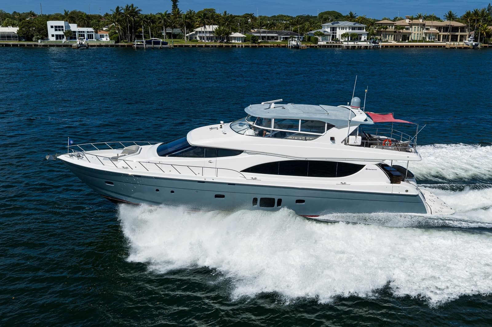 2013 Hatteras 80 Motor Yacht - Photo 86