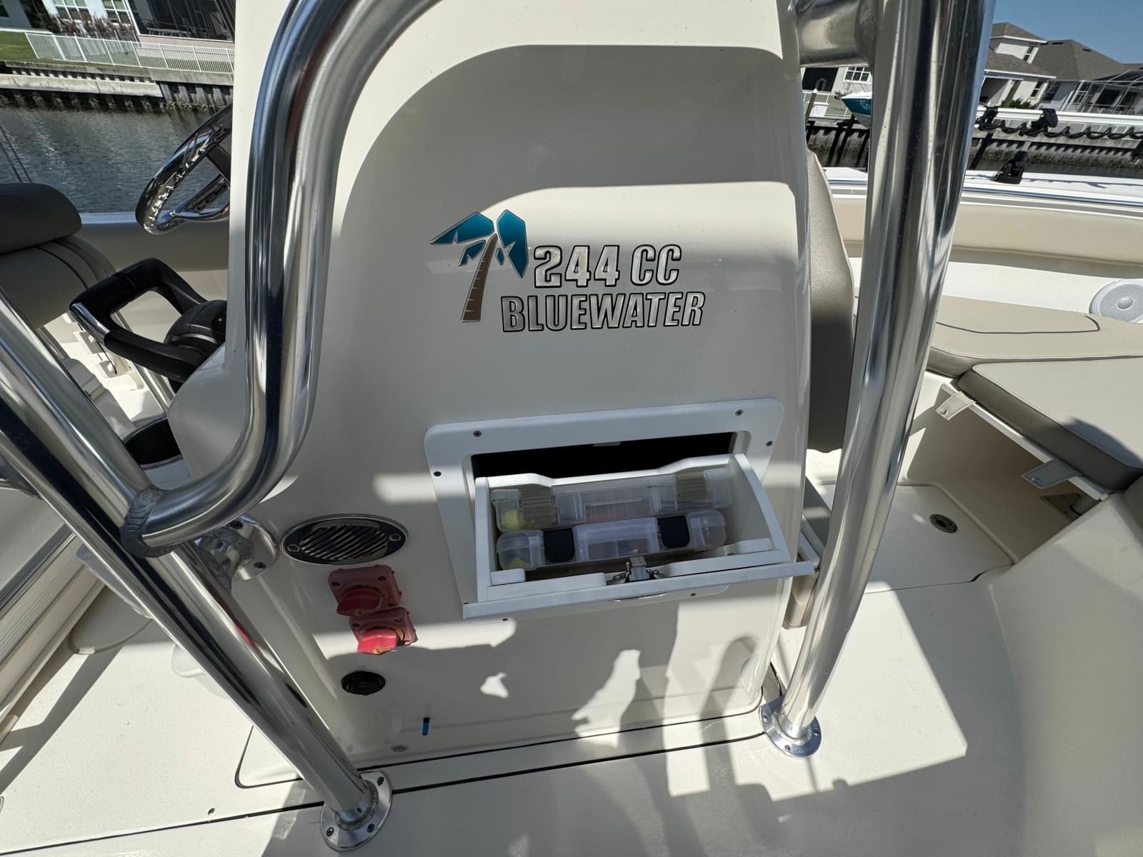 2022 Key West 244 Center Console