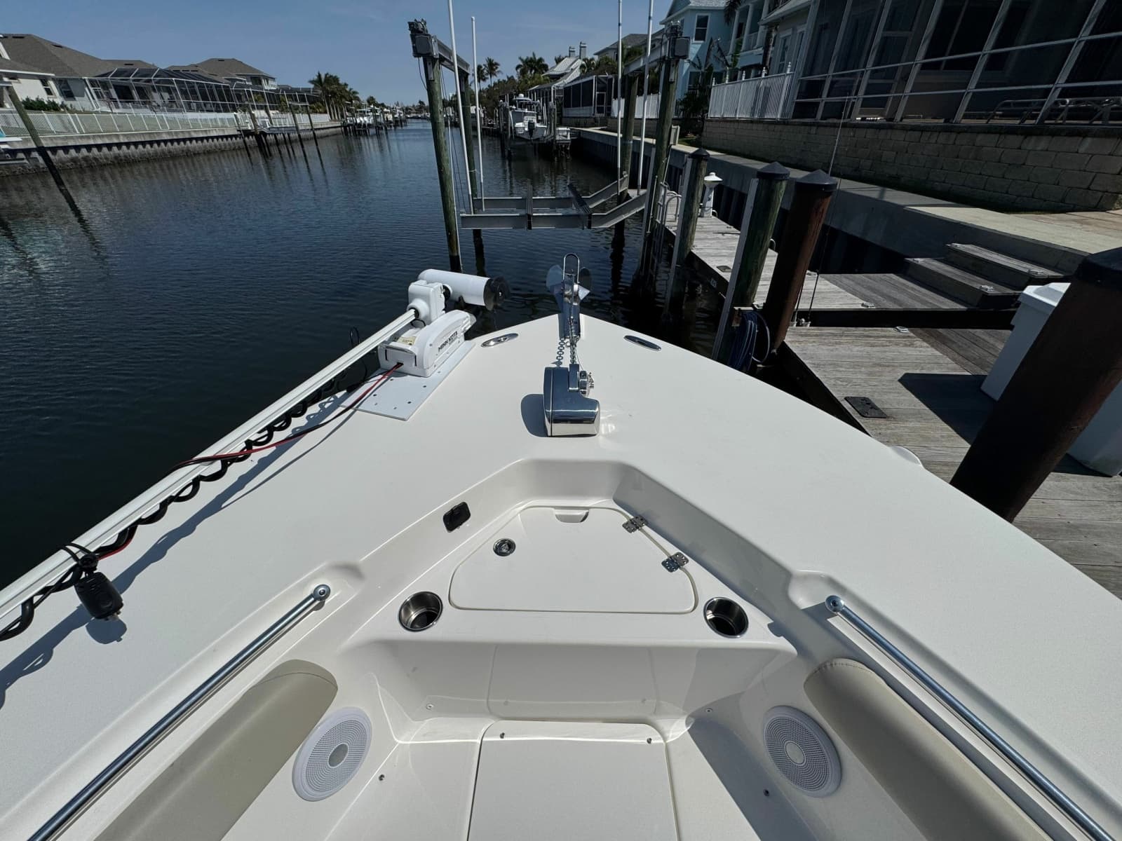 2022 Key West 244 Center Console