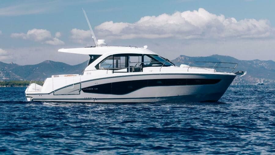 2026 Beneteau Antares 12 Coupe