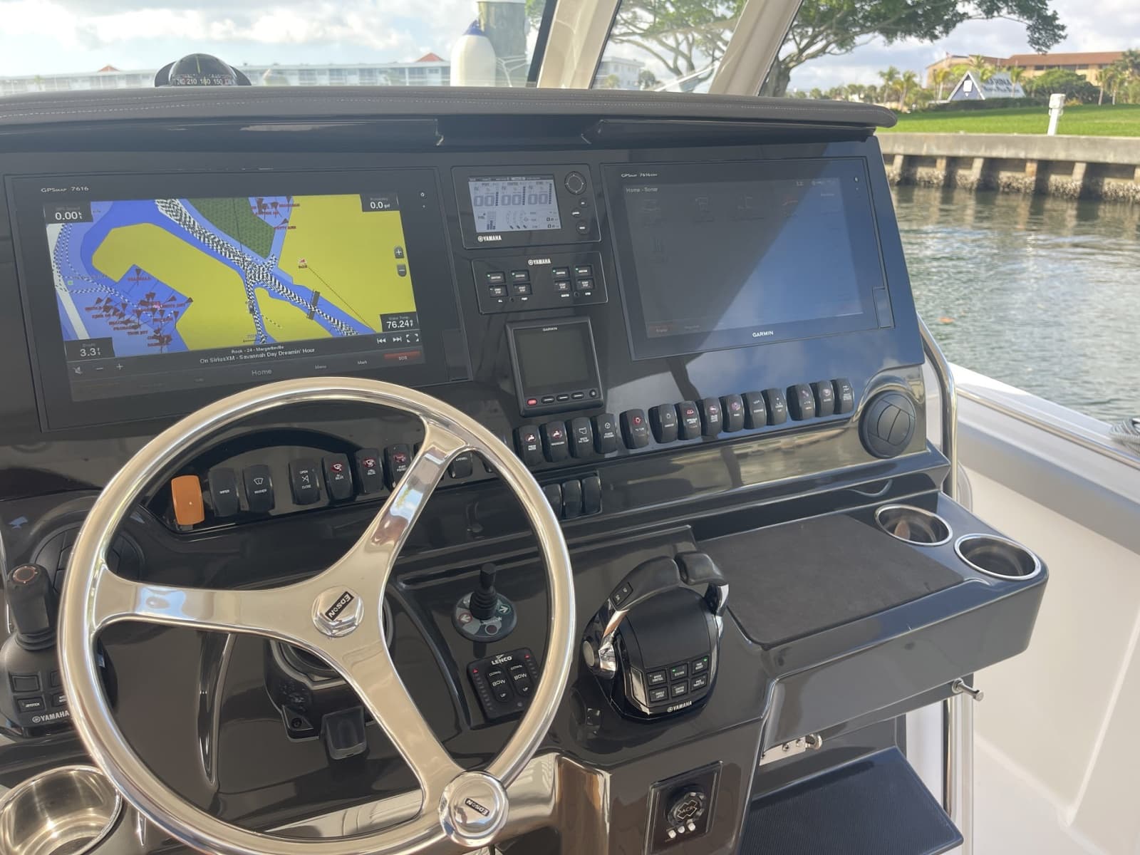 2017 Pursuit S 408 Sport