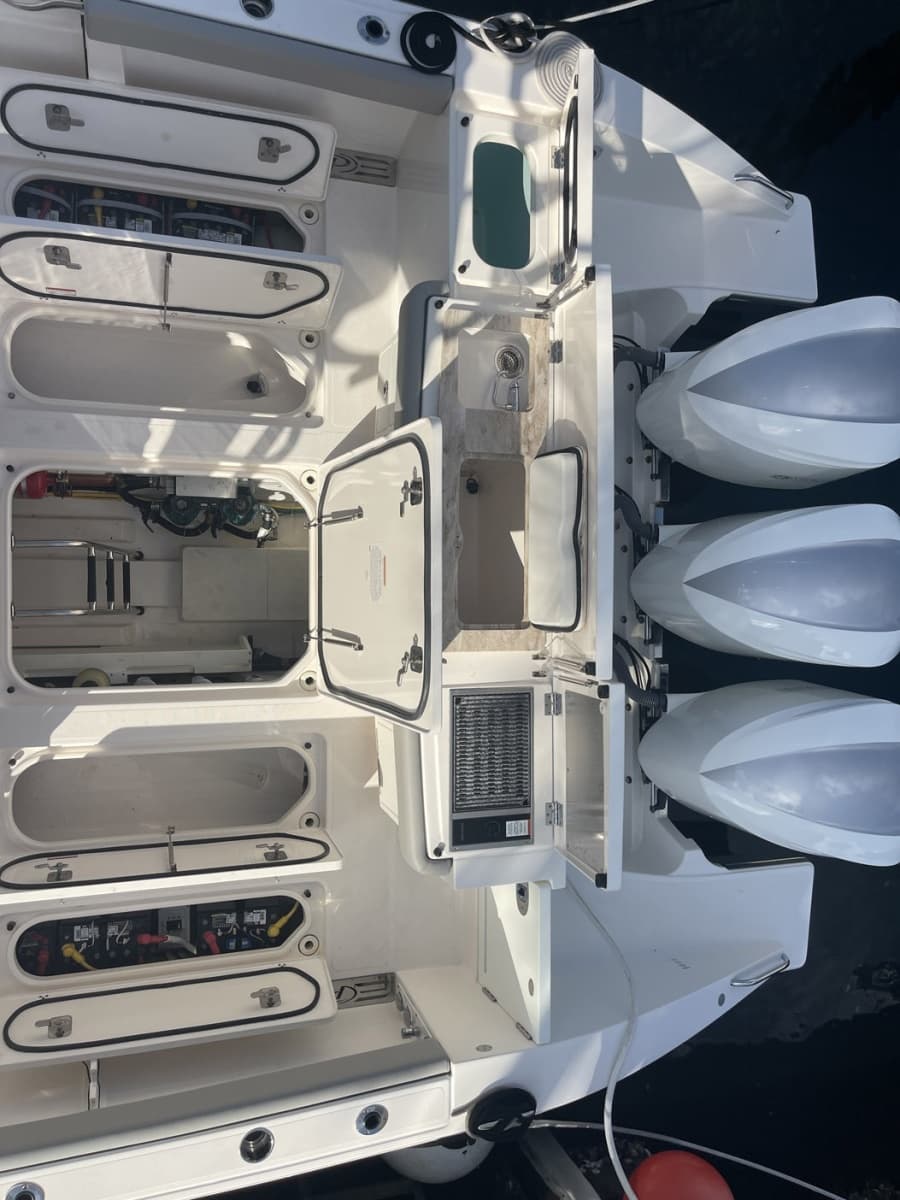 2017 Pursuit S 408 Sport